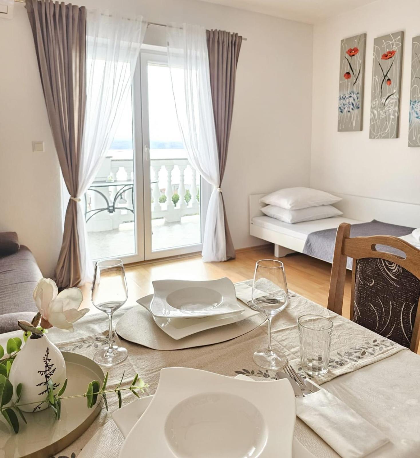Apartments Karalic Ll Crikvenica Esterno foto