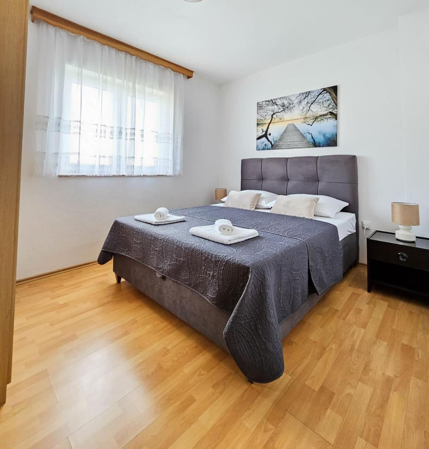 Apartments Karalic Ll Crikvenica Esterno foto